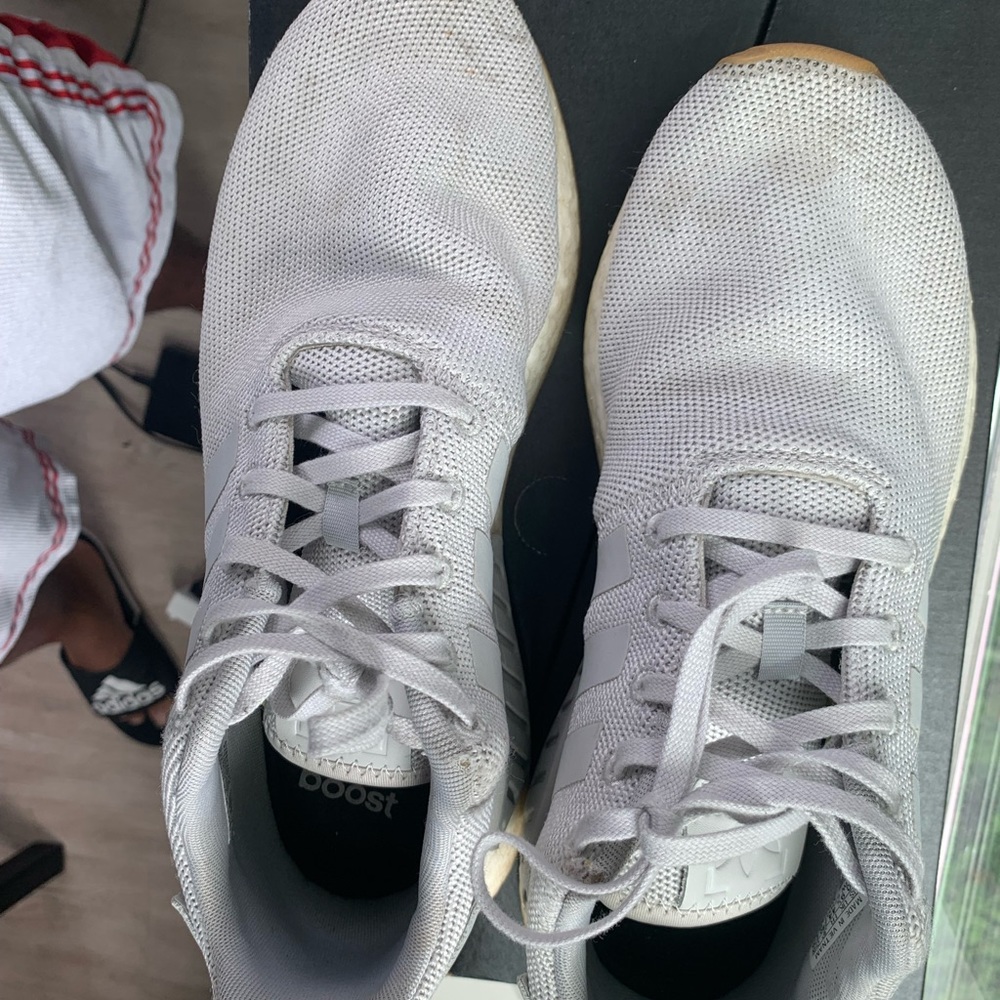 NMD R2 Size 10 - Picture 4 of 4